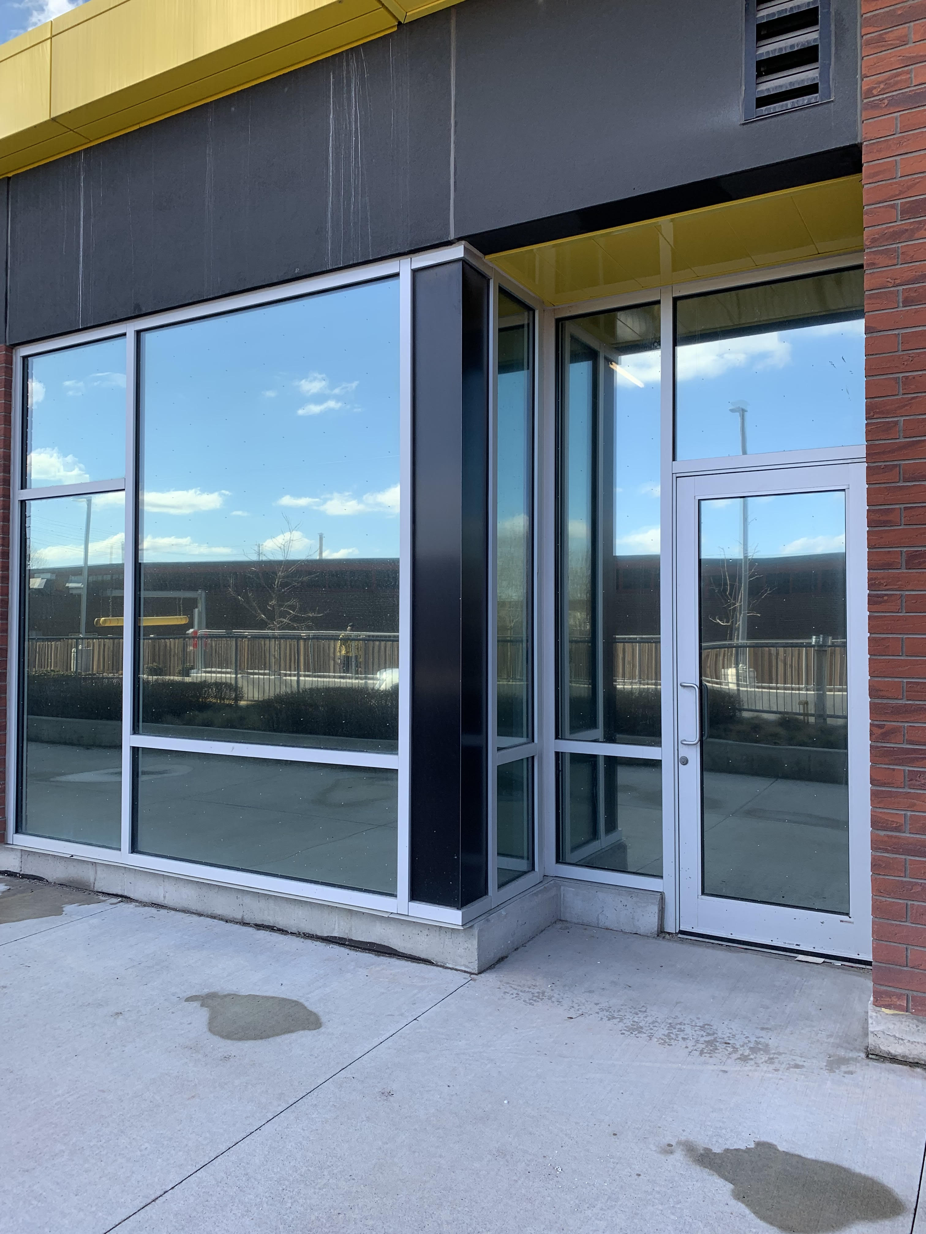 Customer contacting ZIMAS window tinting